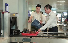 Sân bay Nội Bài khuyến cáo hành khách sau vụ quên ví có gần 50 triệu đồng