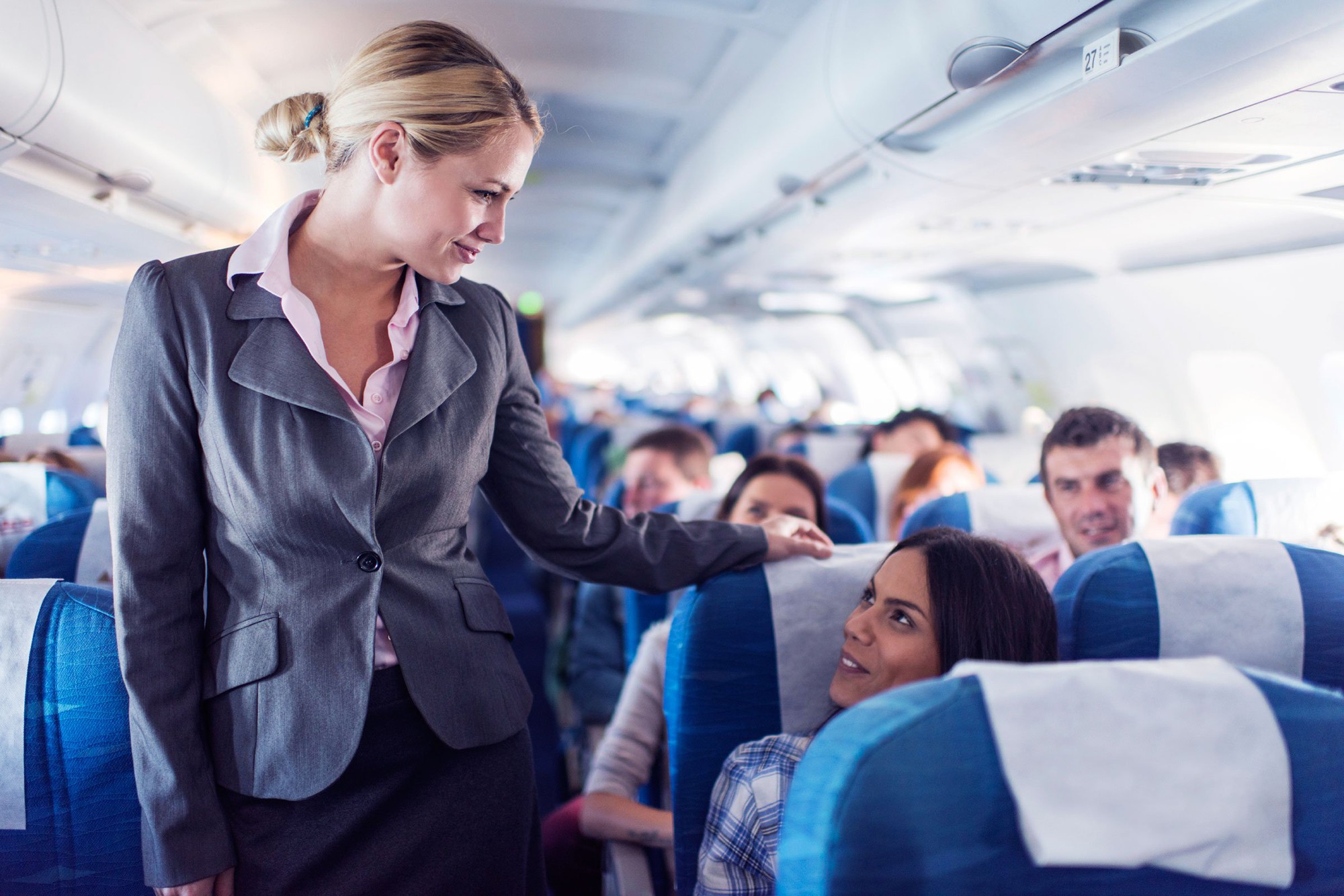 02-13-things-your-flight-attendant-wont-tell-you-rude-passengers 02-13-things-your-flight-attendant-wont-tell-you-rude-passengers