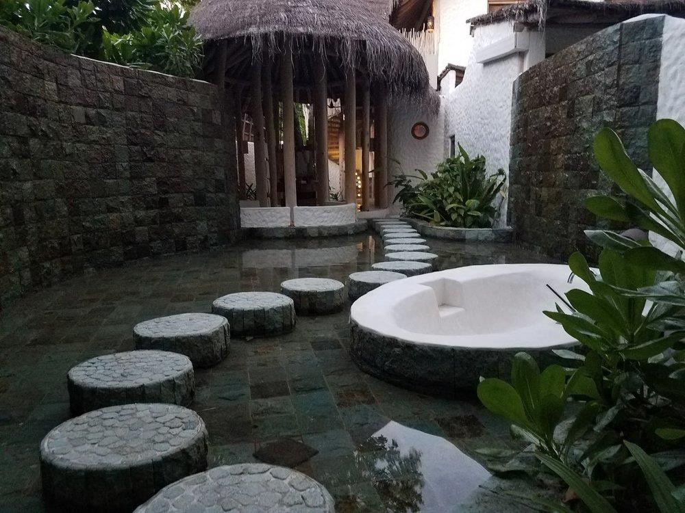 Khu biet thu 9 phong ngu sang chanh noi tieng Maldives hinh anh 11 Khu biet thu 9 phong ngu sang chanh noi tieng Maldives hinh anh 11
