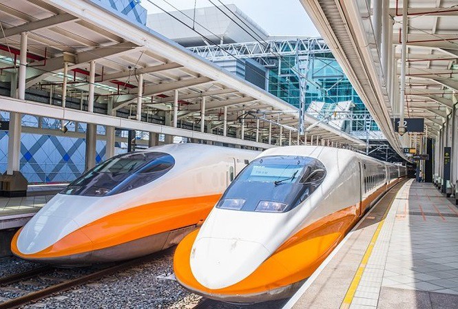 Đường sắt cao tốc Bắc-Nam: Xem xét kĩ, lùi thời gian trình Quốc hội - Ảnh 1. Đường sắt cao tốc Bắc-Nam: Xem xét kĩ, lùi thời gian trình Quốc hội - Ảnh 1.