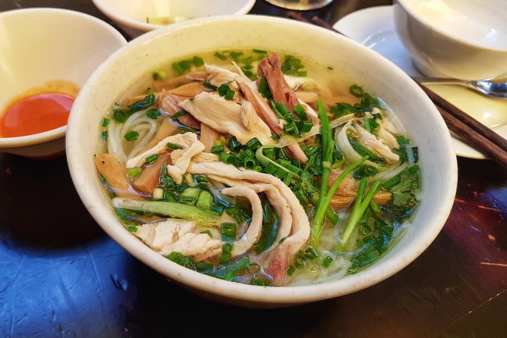 24 giờ ăn chơi khắp Hà Nội theo lịch trình báo nước ngoài gợi ý - Ảnh 5. 24 giờ ăn chơi khắp Hà Nội theo lịch trình báo nước ngoài gợi ý - Ảnh 5.