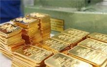Giá vàng hôm nay 3/7: Vàng lao dốc khi USD lên đỉnh 6 tuần