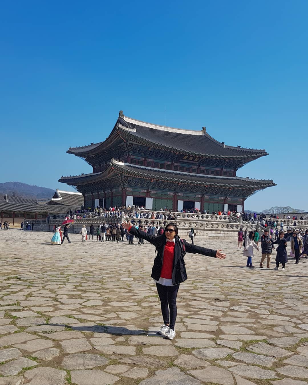 Lạc lối ở Seoul với những cung điện thường thấy trong các bộ phim cổ trang Hàn Quốc - Ảnh 1. Lạc lối ở Seoul với những cung điện thường thấy trong các bộ phim cổ trang Hàn Quốc - Ảnh 1.
