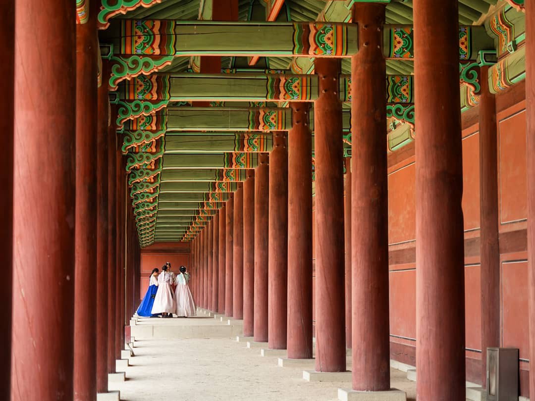 Lạc lối ở Seoul với những cung điện thường thấy trong các bộ phim cổ trang Hàn Quốc - Ảnh 12. Lạc lối ở Seoul với những cung điện thường thấy trong các bộ phim cổ trang Hàn Quốc - Ảnh 12.
