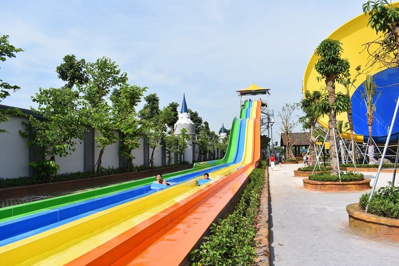 3 lý do khiến công viên nước ở tây Hà Nội tạo nên cơn sốt mùa hè - Ảnh 3. 3 lý do khiến công viên nước ở tây Hà Nội tạo nên cơn sốt mùa hè - Ảnh 3.