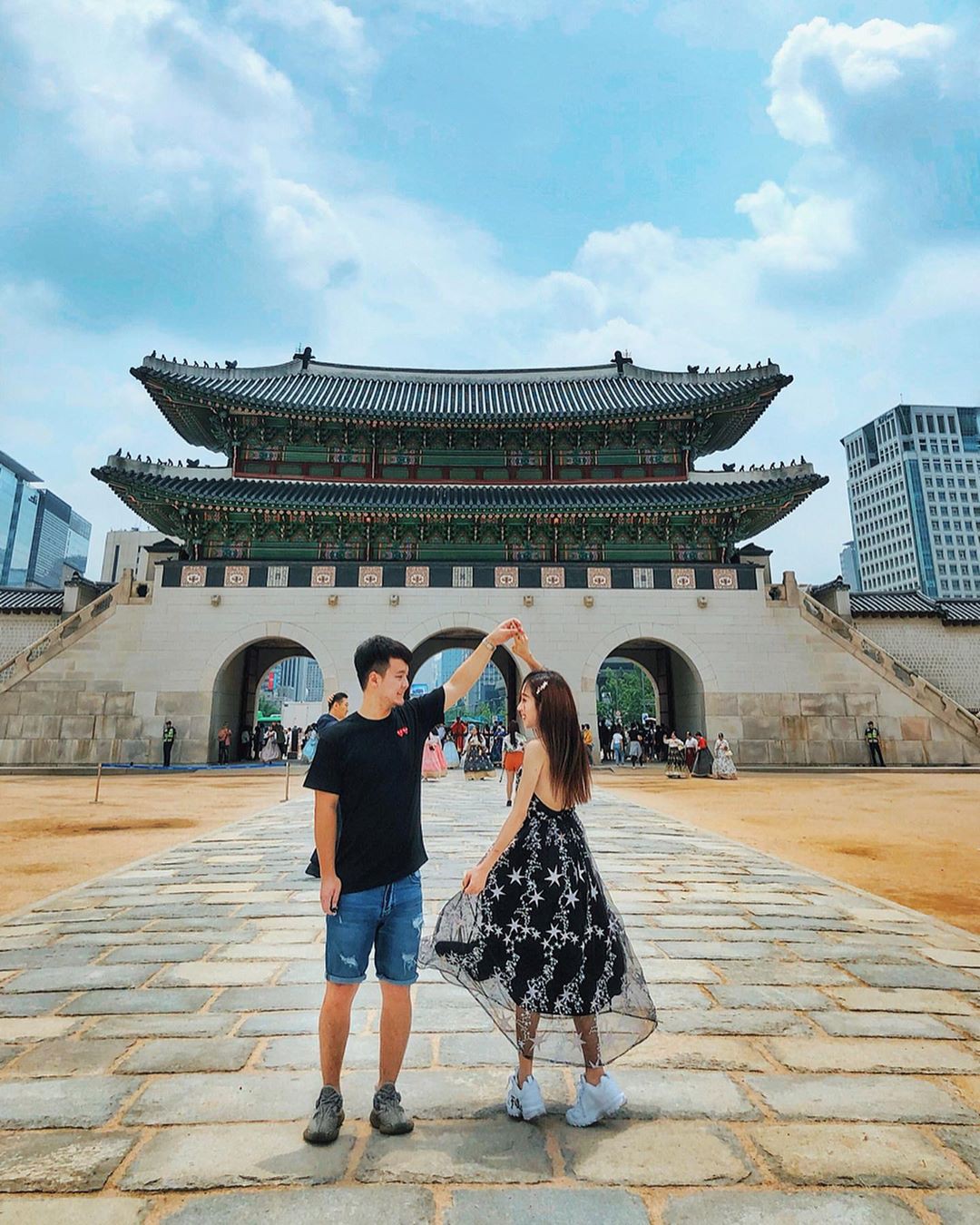 Lạc lối ở Seoul với những cung điện thường thấy trong các bộ phim cổ trang Hàn Quốc - Ảnh 6. Lạc lối ở Seoul với những cung điện thường thấy trong các bộ phim cổ trang Hàn Quốc - Ảnh 6.