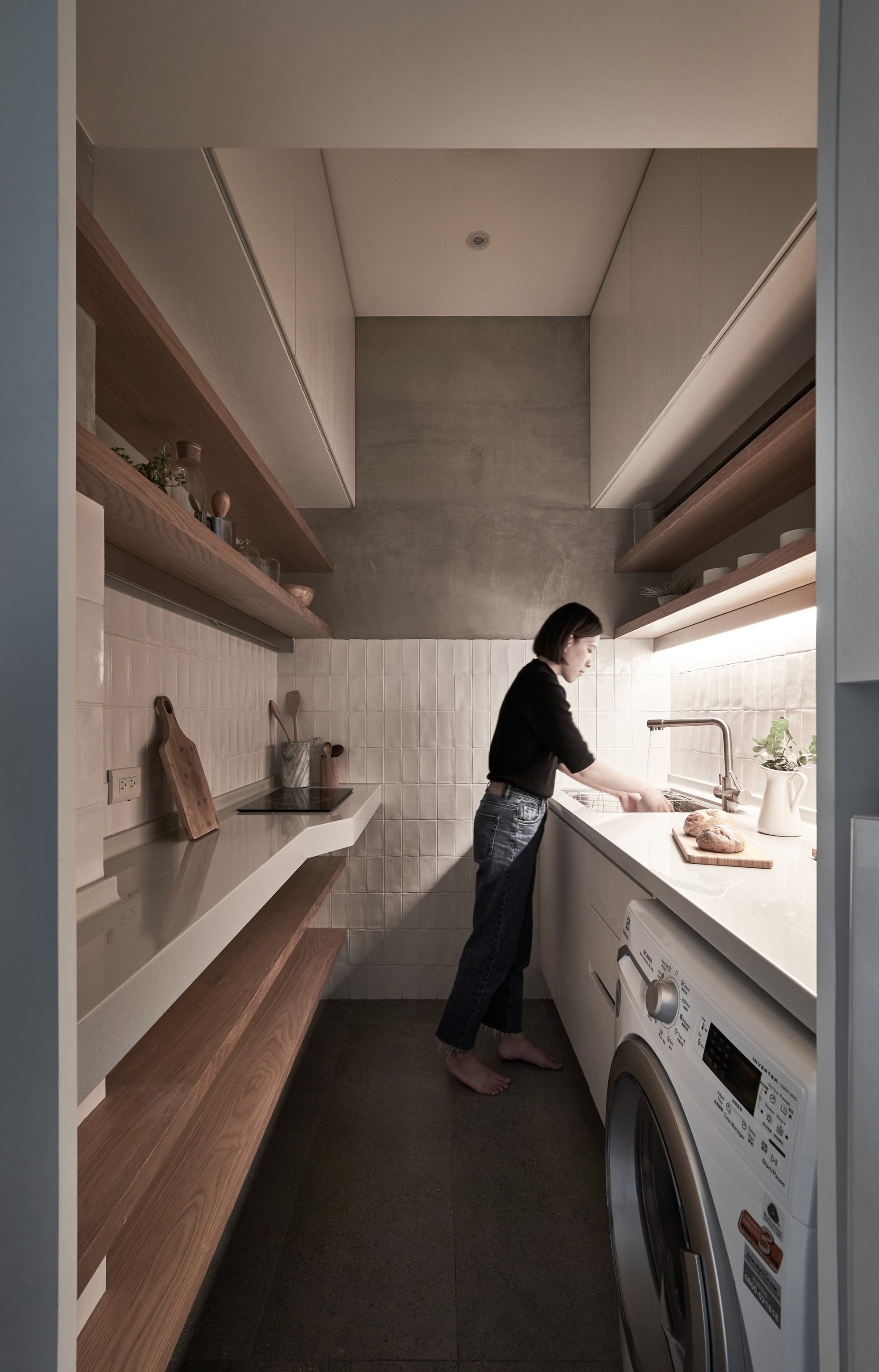 tiny-apartment-a-little-design-residential-interiors-taipei-taiwan_dezeen_2364_col_24 tiny-apartment-a-little-design-residential-interiors-taipei-taiwan_dezeen_2364_col_24