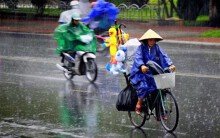 Dự báo thời tiết ngày mai 21/7: Hà Nội sẽ đón mưa dông giải nhiệt vào chiều và tối