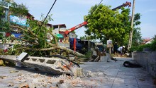 Giông lốc ở Thanh Hóa khiến hàng trăm ngôi nhà hư hỏng
