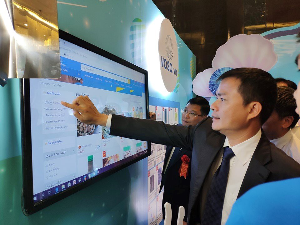 Viettel Post muốn bắt tay Amazon, đưa sàn TMĐT Vỏ sò nhắm đến cả thị trườngMỹ - Ảnh 1. Viettel Post muốn bắt tay Amazon, đưa sàn TMĐT Vỏ sò nhắm đến cả thị trườngMỹ - Ảnh 1.