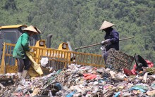Chủ tịch Đà Nẵng chỉ đạo tìm thêm nơi chứa rác, phòng trường hợp người dân lại chặn bãi Khánh Sơn