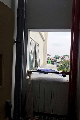 Cao ốc 'áp sát' phố cổ Hà Nội chưa nghiệm thu PCCC đã 'lùa' dân vào ở - Ảnh 1. Cao ốc 'áp sát' phố cổ Hà Nội chưa nghiệm thu PCCC đã 'lùa' dân vào ở - Ảnh 1.
