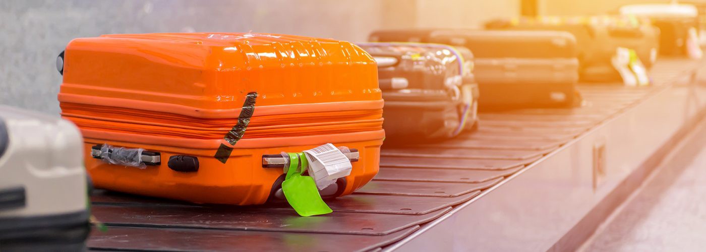 Luggages-on-Carousel-Hero-1400x500 Luggages-on-Carousel-Hero-1400x500