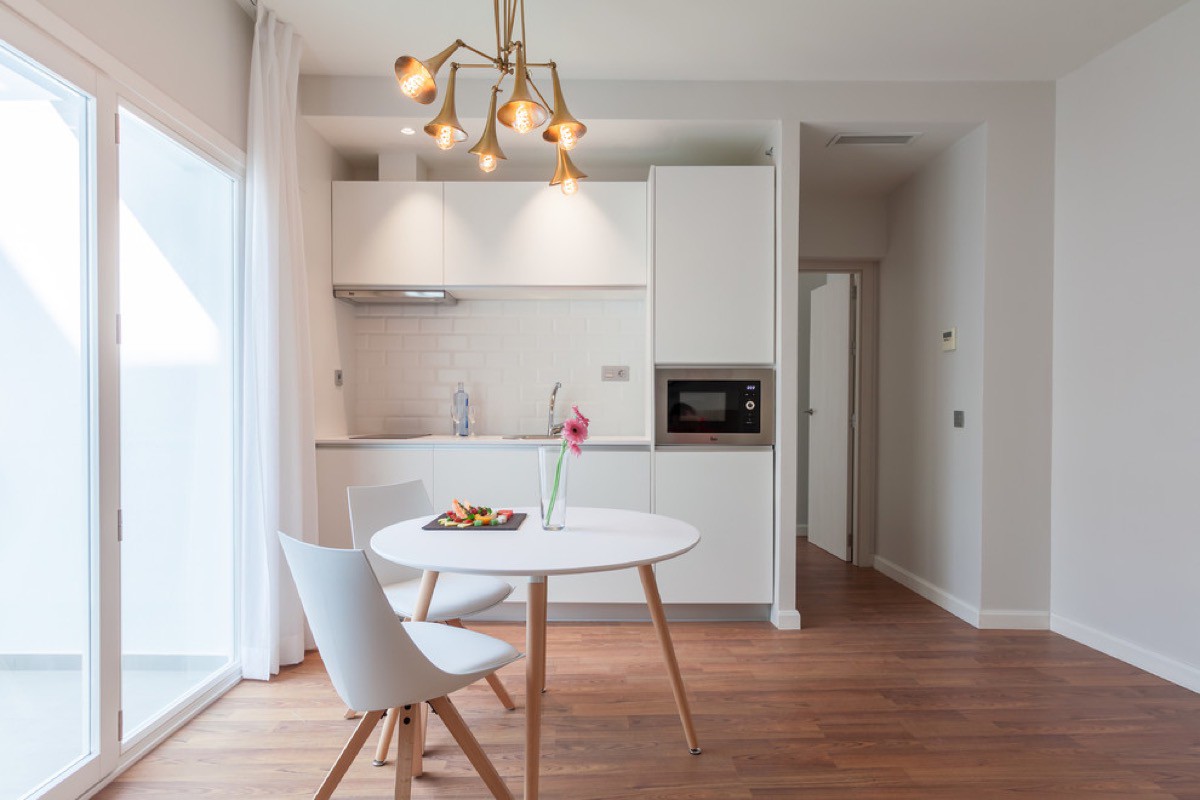 one-wall-small-kitchen one-wall-small-kitchen