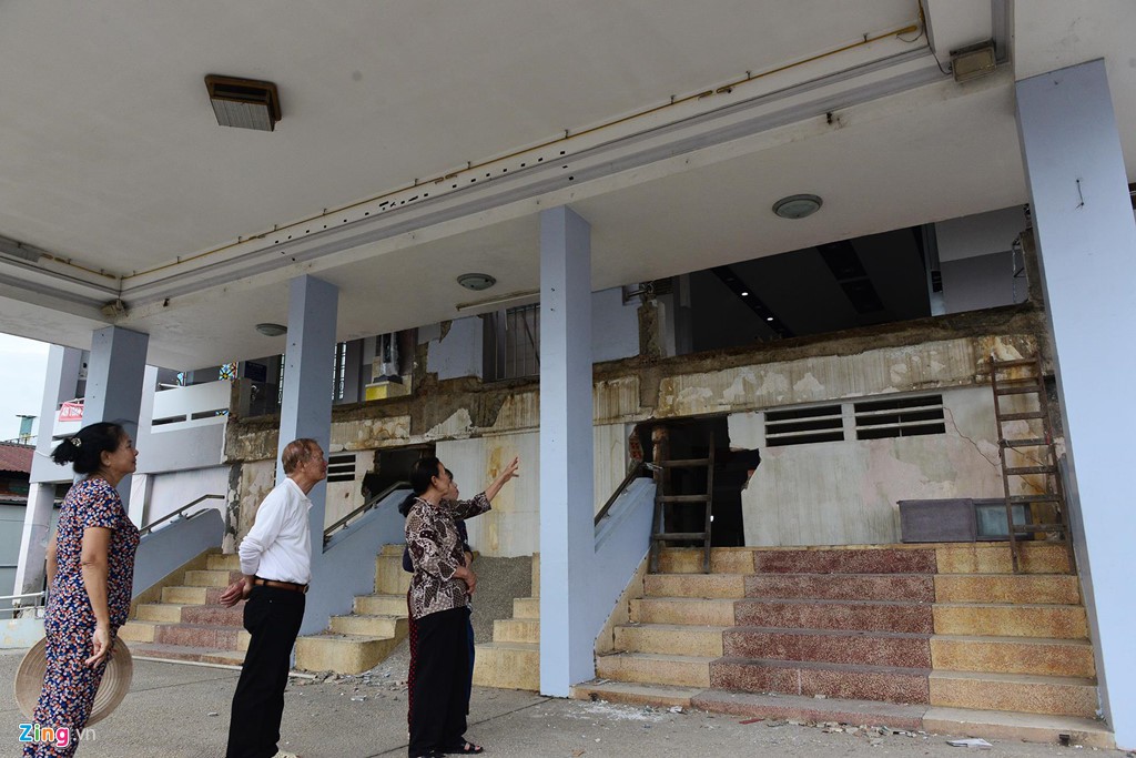'Thần đèn' nâng nhà thờ rộng 900 m2 ở Sài Gòn cao lên 2 m - Ảnh 6. 'Thần đèn' nâng nhà thờ rộng 900 m2 ở Sài Gòn cao lên 2 m - Ảnh 6.