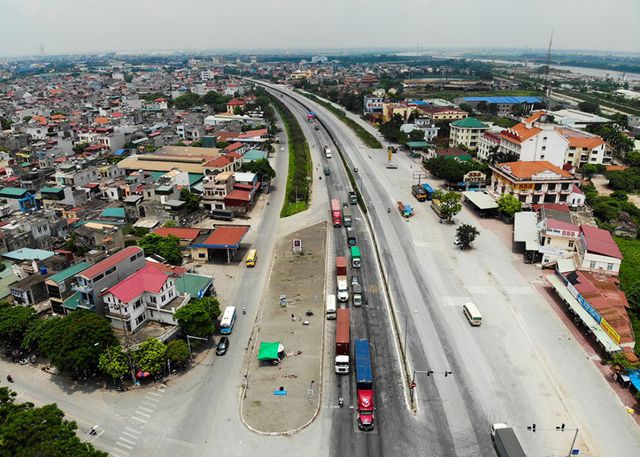 Những "điểm đen" giao thông trên Quốc lộ 5 - Ảnh 1. Những "điểm đen" giao thông trên Quốc lộ 5 - Ảnh 1.