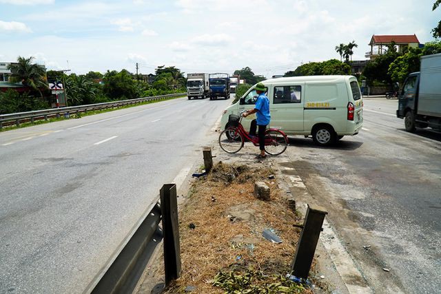 Những "điểm đen" giao thông trên Quốc lộ 5 - Ảnh 8. Những "điểm đen" giao thông trên Quốc lộ 5 - Ảnh 8.