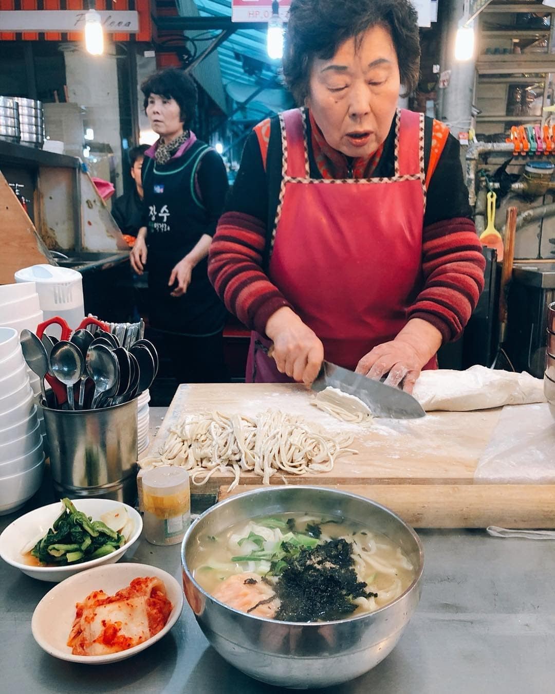Không thể cưỡng lại sức hấp dẫn của 7 khu phố ẩm thực nổi tiếng nhất Seoul, Hàn Quốc - Ảnh 9.