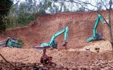 Quảng Bình: Hàng loạt lãnh đạo của xã bị cách chức do sai phạm trong đất đai