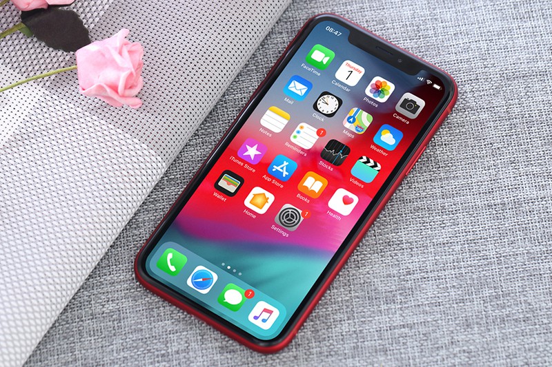 iphone-xr-1 iphone-xr-1