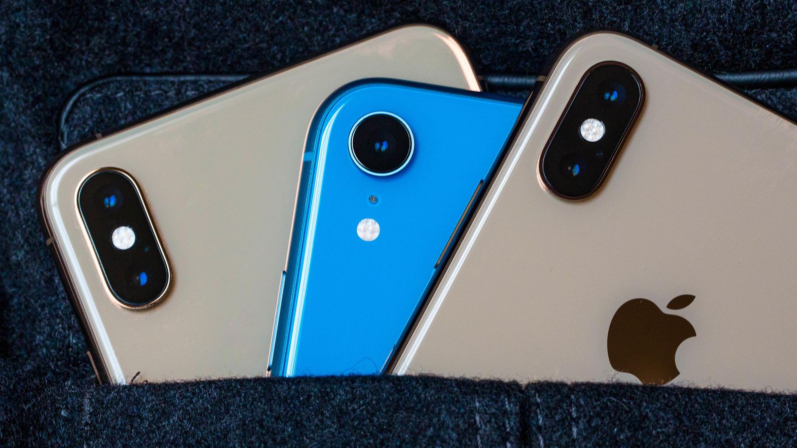 iphone-xs-iphone-xr-iphone-xr-max-3 iphone-xs-iphone-xr-iphone-xr-max-3