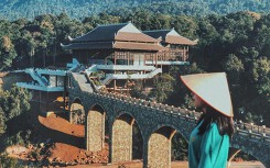 Tháng 8 trùng 'tháng cô hồn', đừng vì 'kiêng kị' mà bỏ qua những tour du lịch tâm linh hấp dẫn