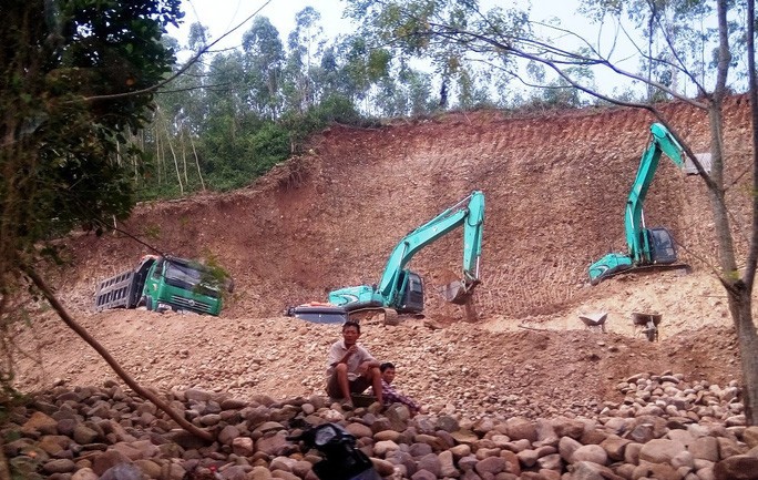 Quảng Bình: Hàng loạt lãnh đạo của xã bị cách chức do sai phạm trong đất đai - Ảnh 1. Quảng Bình: Hàng loạt lãnh đạo của xã bị cách chức do sai phạm trong đất đai - Ảnh 1.