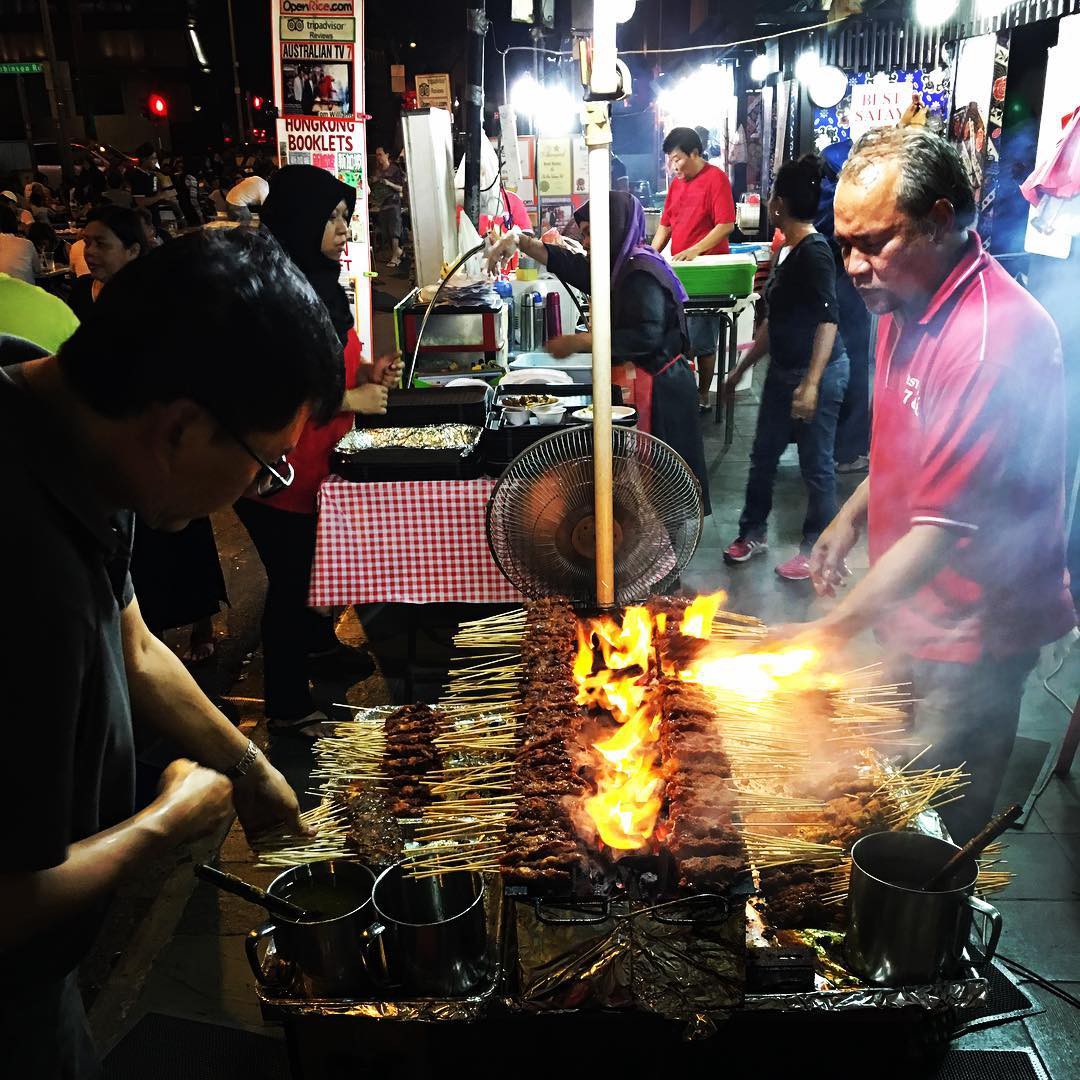 “Ngất ngây” với những món ăn vặt nổi tiếng nhất Singapore - Ảnh 8. “Ngất ngây” với những món ăn vặt nổi tiếng nhất Singapore - Ảnh 8.