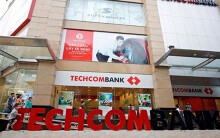 Thu nhập của nhân viên Techcombank vọt lên đến 33 triệu/tháng