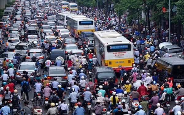 Hà Nội: Chưa xác định vùng thu phí phương tiện vào nội đô - Ảnh 1. Hà Nội: Chưa xác định vùng thu phí phương tiện vào nội đô - Ảnh 1.