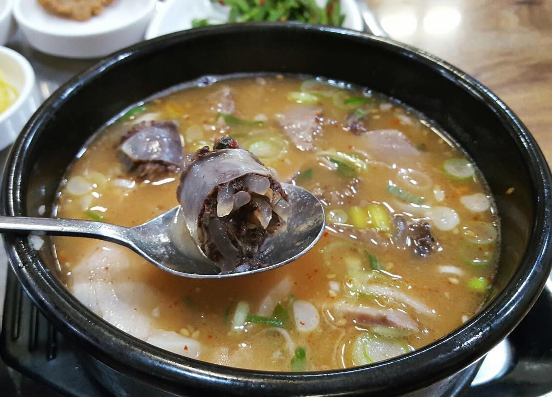 Những món ăn vặt nổi tiếng nhất định phải thử khi du lịch Hàn Quốc - Ảnh 8. Những món ăn vặt nổi tiếng nhất định phải thử khi du lịch Hàn Quốc - Ảnh 8.