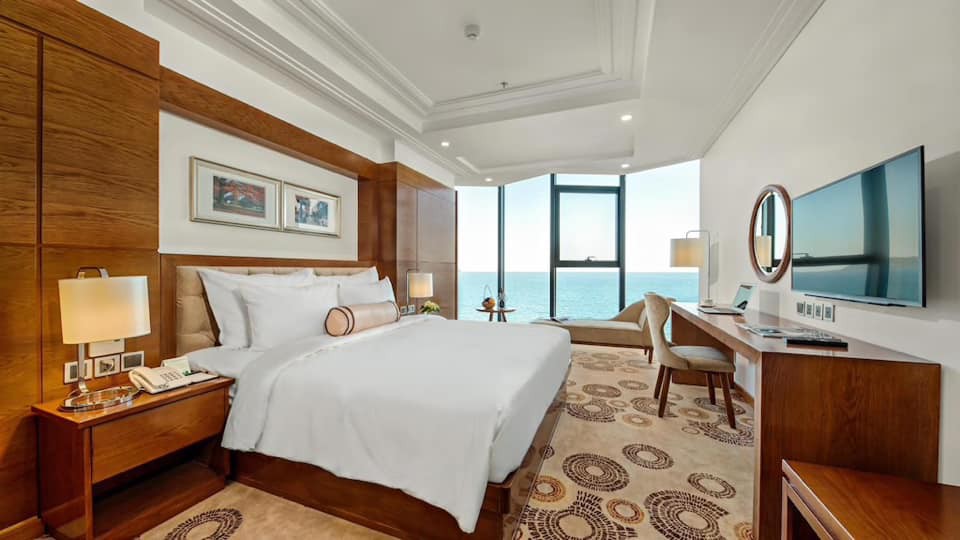 đà nẵng_Paris Deli Danang Beach Hote