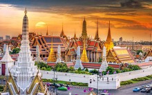 Du khách đến Thái Lan vào cuối năm nay sẽ phải mua bảo hiểm du lịch?