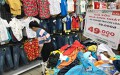 Hàng may mặc tại Big C ế ẩm, bừa bộn, nhiều siêu thị đã dừng bán quần áo