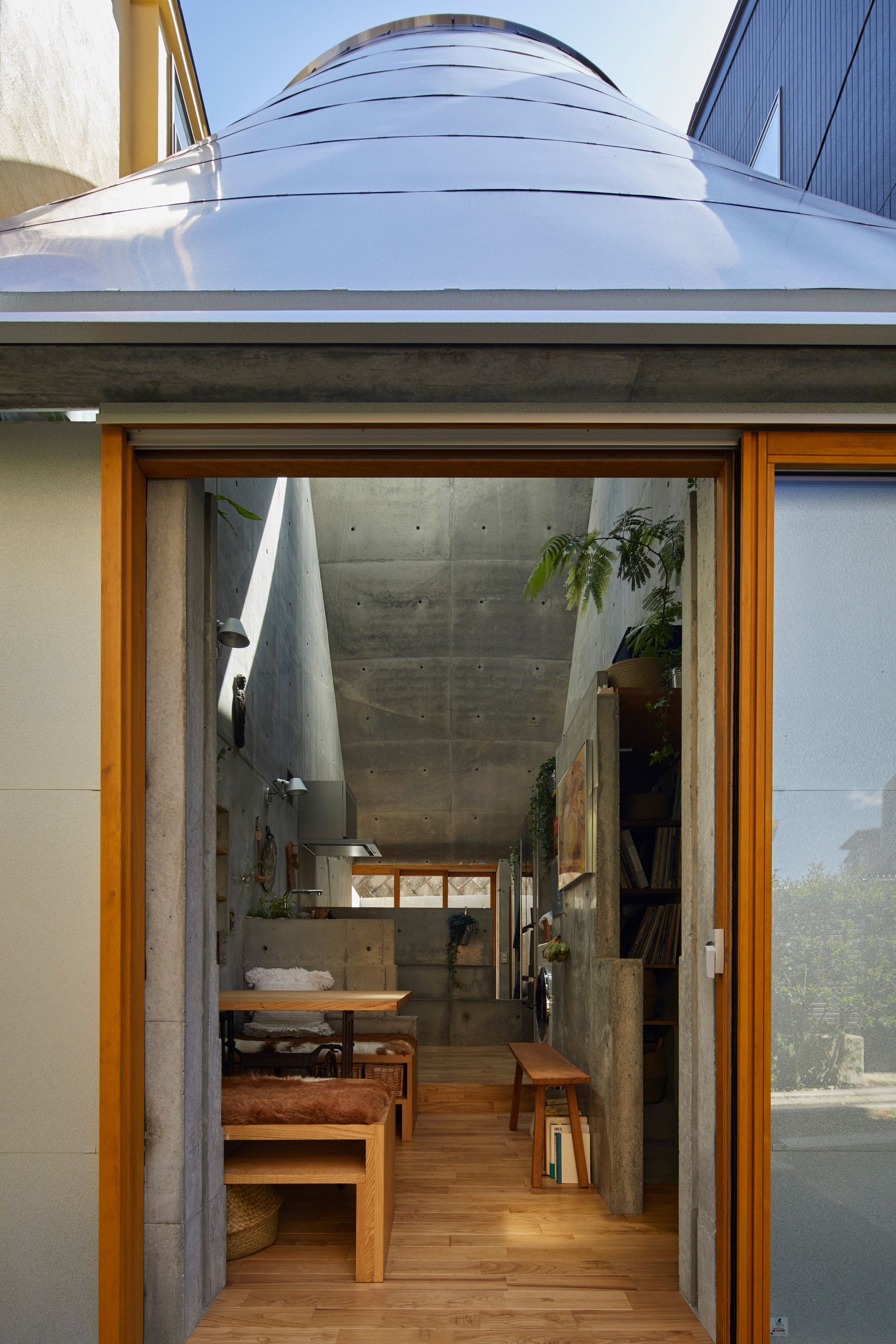 love2-love-2-house-takeshi-hosaka-tokyo-japan_dezeen_2364_col_14