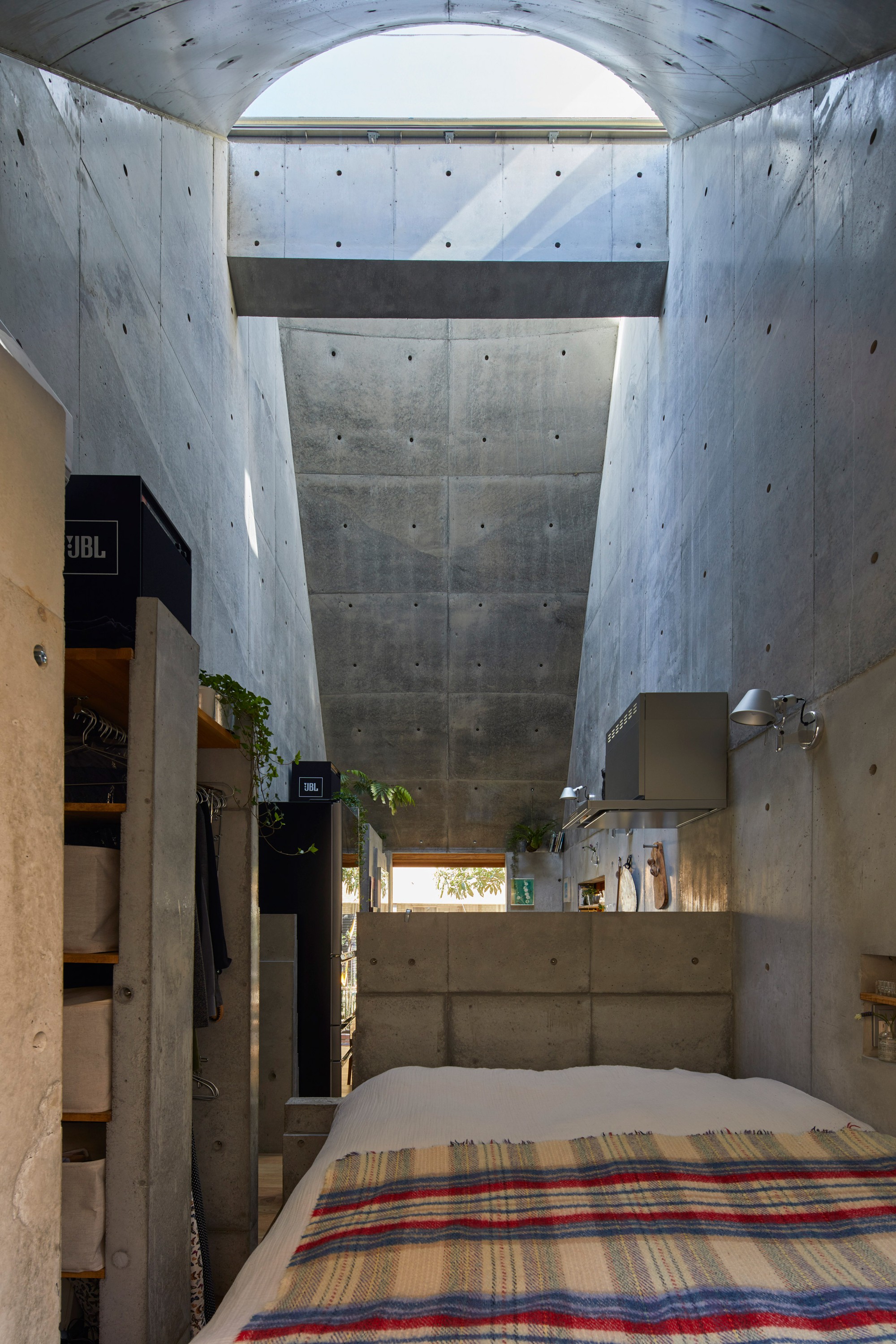 love2-love-2-house-takeshi-hosaka-tokyo-japan_dezeen_2364_col_18