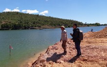 Bên trong khu san lấp dự án Golden Hills của Công ty Trung Nam bị tố lấn sông Cu Đê