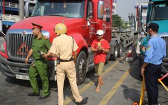 Từ 15/7, CSGT tổng kiểm soát ôtô chở khách, ôtô vận tải container và môtô