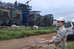 Mỹ cấm vận nhà thầu Nga, dự án tỉ USD Việt Nam đình trệ
