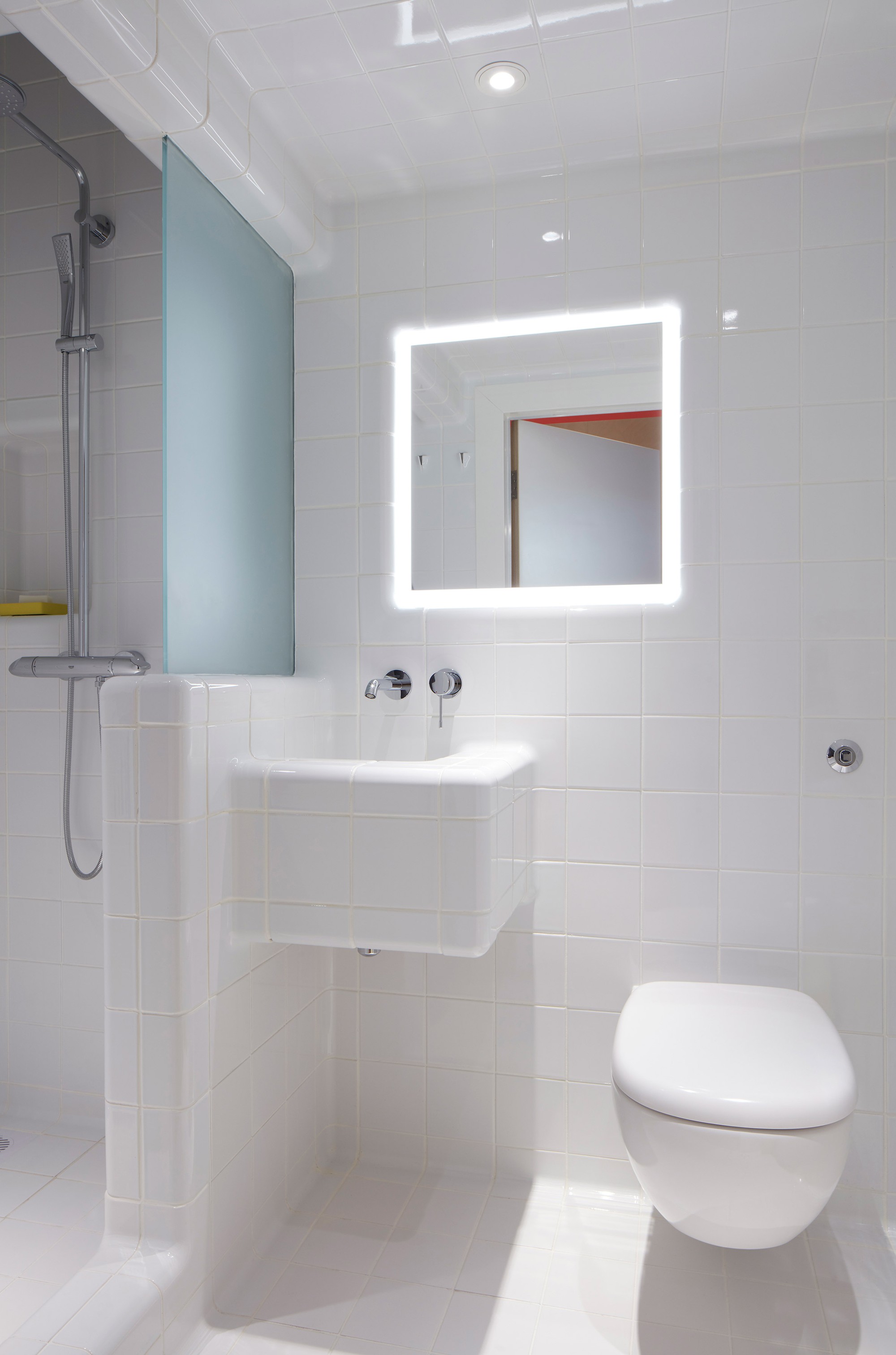 compact-living-ab-rogers-design-architecture-residential-micro-apartments_dezeen_2364_col_4 compact-living-ab-rogers-design-architecture-residential-micro-apartments_dezeen_2364_col_4