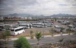 Bùng phát bãi xe không phép trong khu đô thị ở Nha Trang