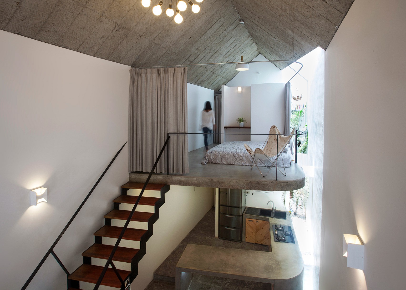 masion-t-hanoi-house-nghia-architect-vietnam-perforated-brick_dezeen_1704_slideshow_5 masion-t-hanoi-house-nghia-architect-vietnam-perforated-brick_dezeen_1704_slideshow_5