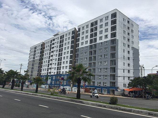 Chủ đầu tư lạm dụng xây NƠXH để trục lợi, Bộ Xây dựng nói gì? - Ảnh 1. Chủ đầu tư lạm dụng xây NƠXH để trục lợi, Bộ Xây dựng nói gì? - Ảnh 1.