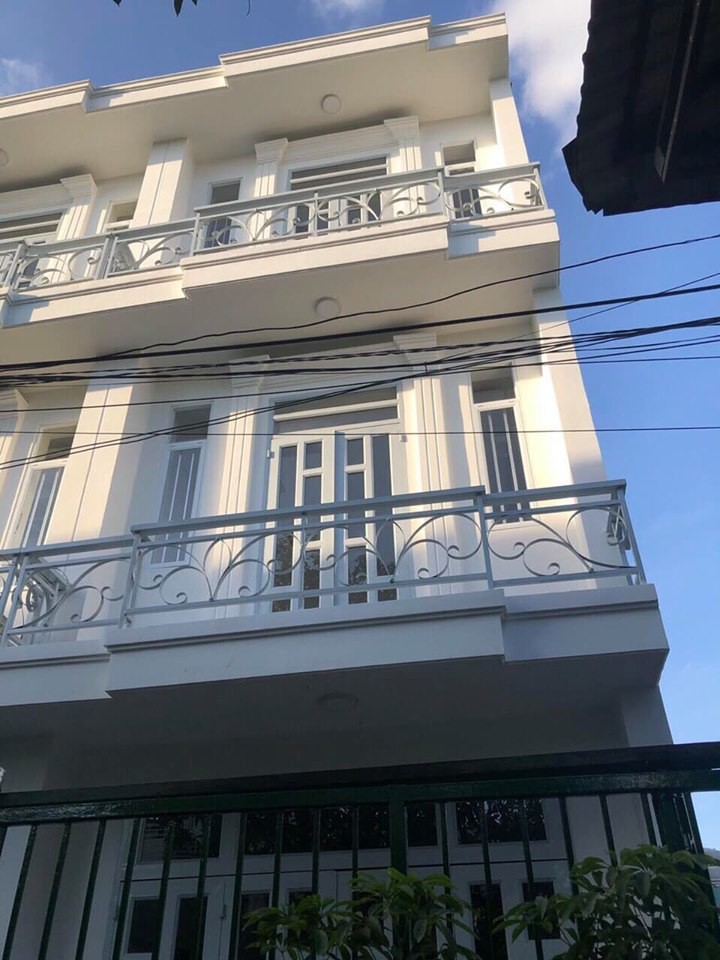 Ham rẻ mua nhà ba chung không khéo ‘chơi dao đằng lưỡi’ - Ảnh 2. Ham rẻ mua nhà ba chung không khéo ‘chơi dao đằng lưỡi’ - Ảnh 2.