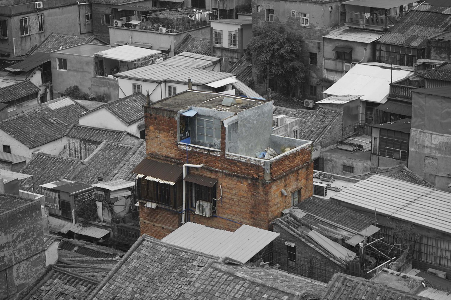 02-Exterior_View_before_Regenerationnurbanus