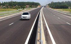 Nhiều nhà đầu tư Hàn Quốc, Trung Quốc dự thầu cao tốc Bắc Nam
