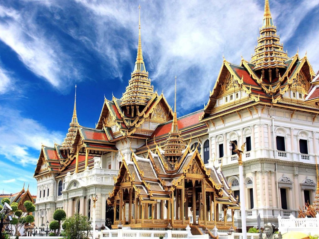 cung-dien-hoang-gia