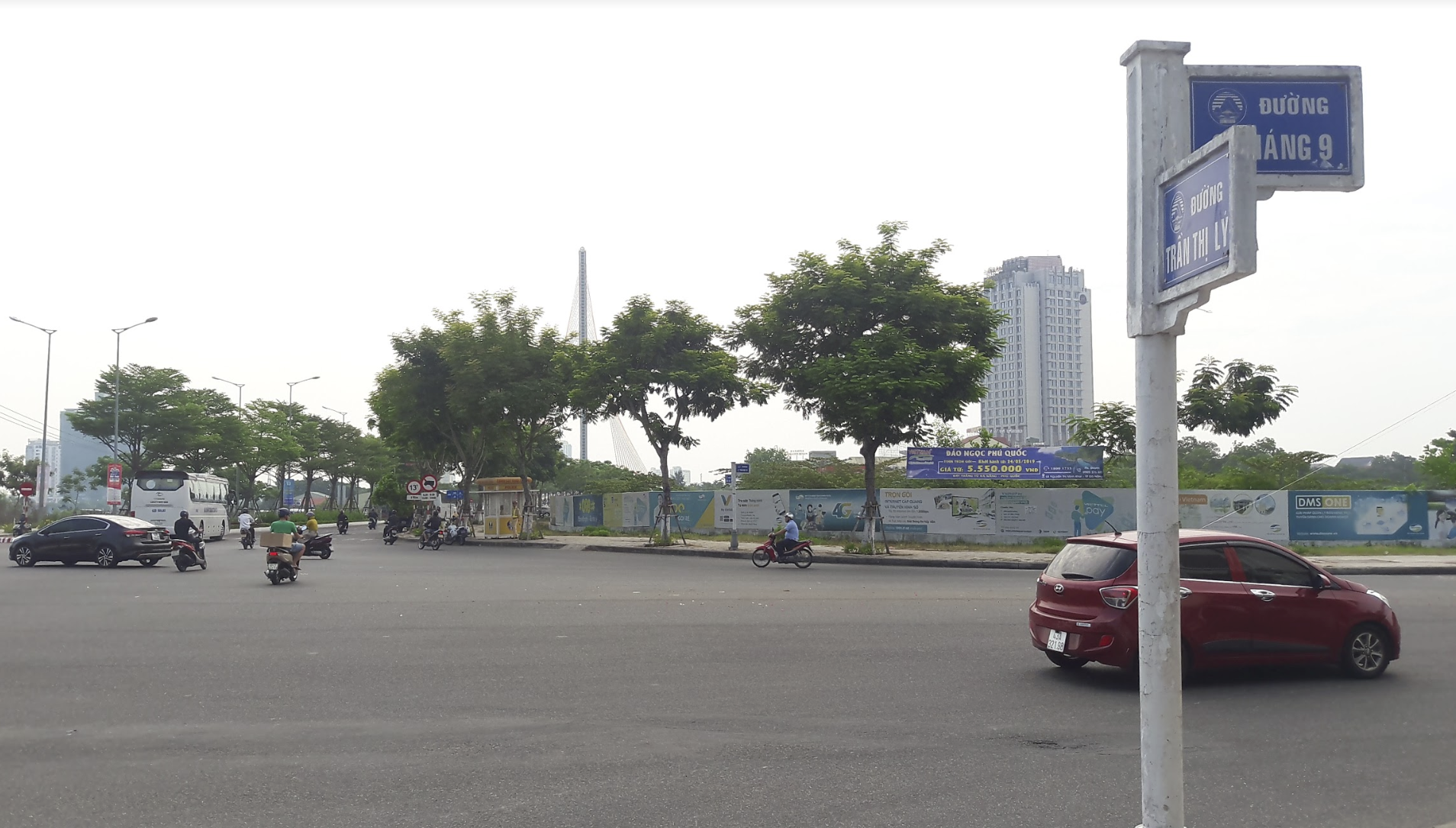 Lam nut giao thong phia tay cau tran thi ly