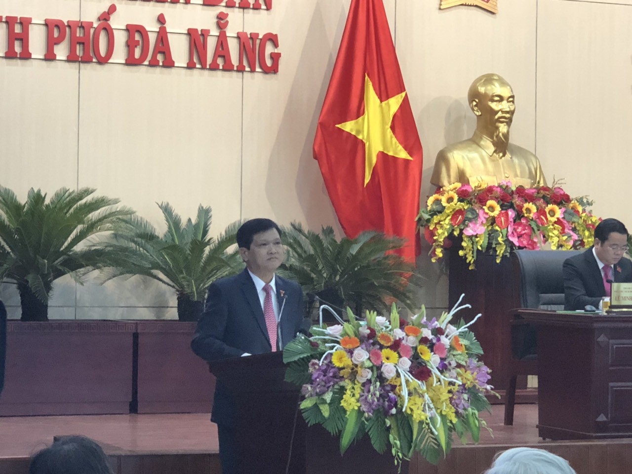 ong nguyen nho trung hdnd da nang lan thu 11