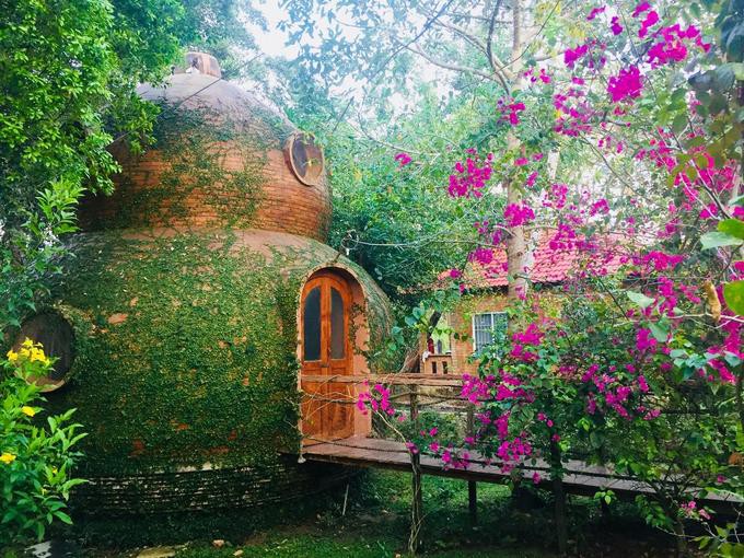 Nha-Sen-Homestay-Village-PhuQuoc-VnExpress1-1564372173_680x0